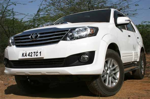 toyota fortuner 2012 off road #3
