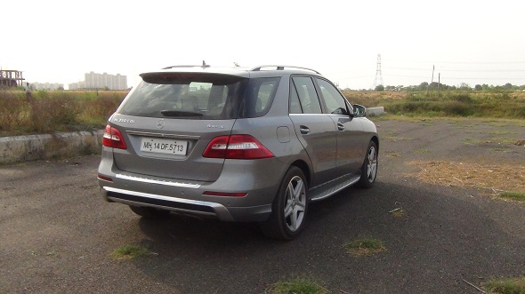 Mercedes ml 350 road test #3