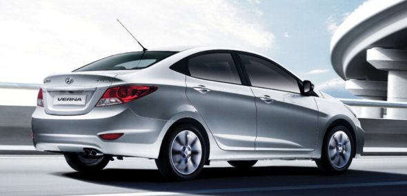 Photo Gallery: Hyundai Fluidic Verna