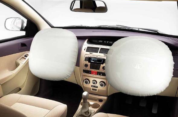 tata manza central locking system