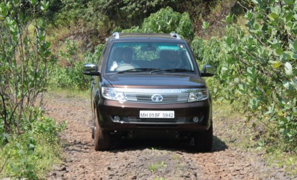 Tata Safari Storme launched at Rs.9.95 lakh!