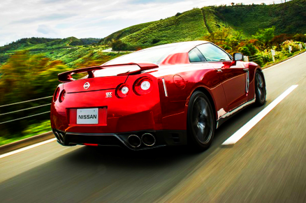 India-bound 2016 Nissan GT-R Sportscar Revealed