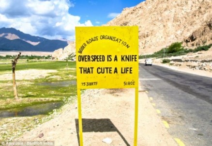 36 Unusual Road Signs from India