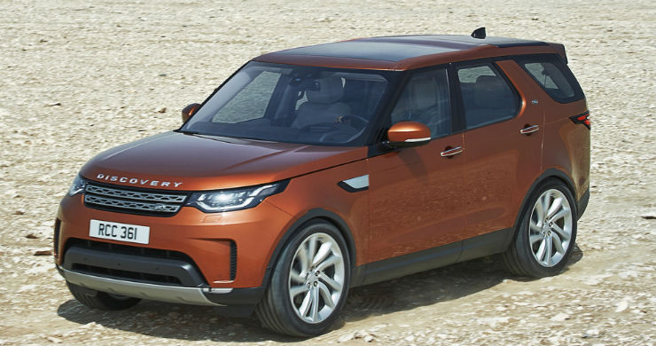 Novo Discovery Sport 2024 ganha tela do Range Rover no painel