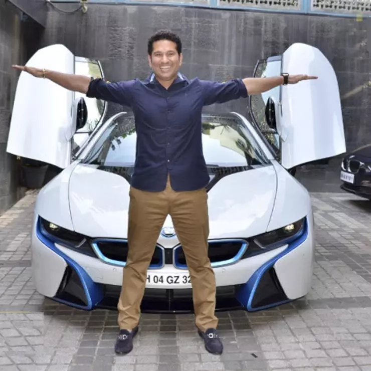 sachin-tendulkar-bmw-i8