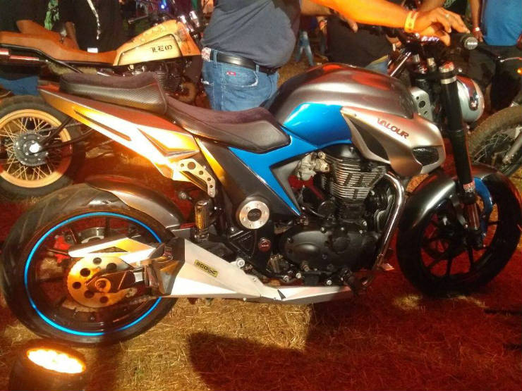 This Sportsbike Is Actually A Modified Royal Enfield
