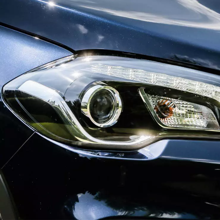 EVERYTHING you need to know about car headlamps: Halogen vs Projector ...