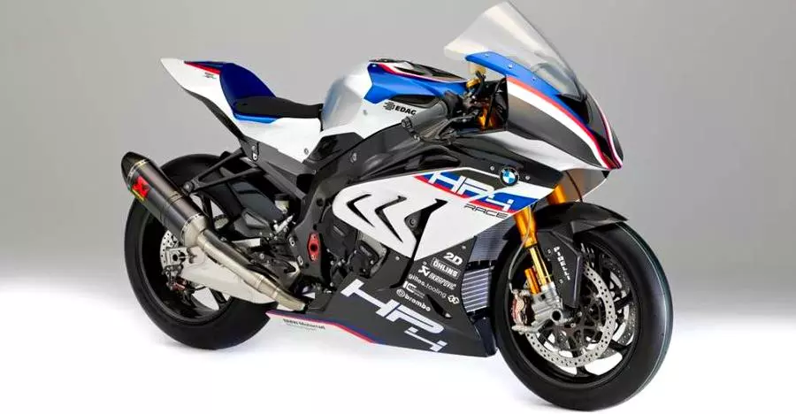 BMW HP4 RACE is India's COSTLIEST track-only motorcycle