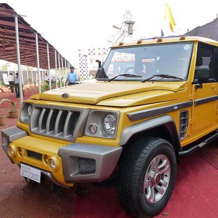Mahindra Showcases Bolero Stinger At 2014 Auto Expo