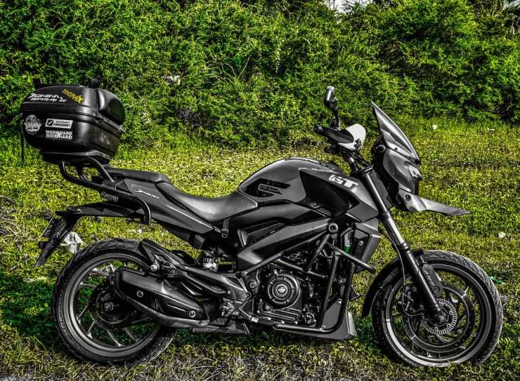 bajaj dominar adventure