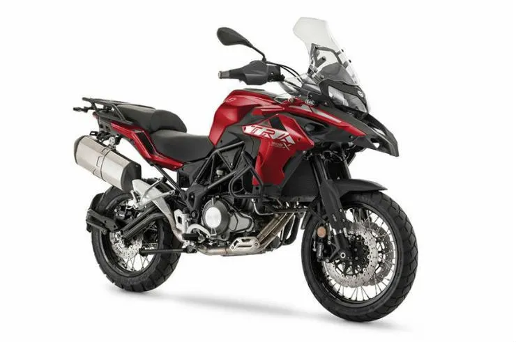 Kawasaki Versys 650-Rival Benelli TRK 502 Launched in India