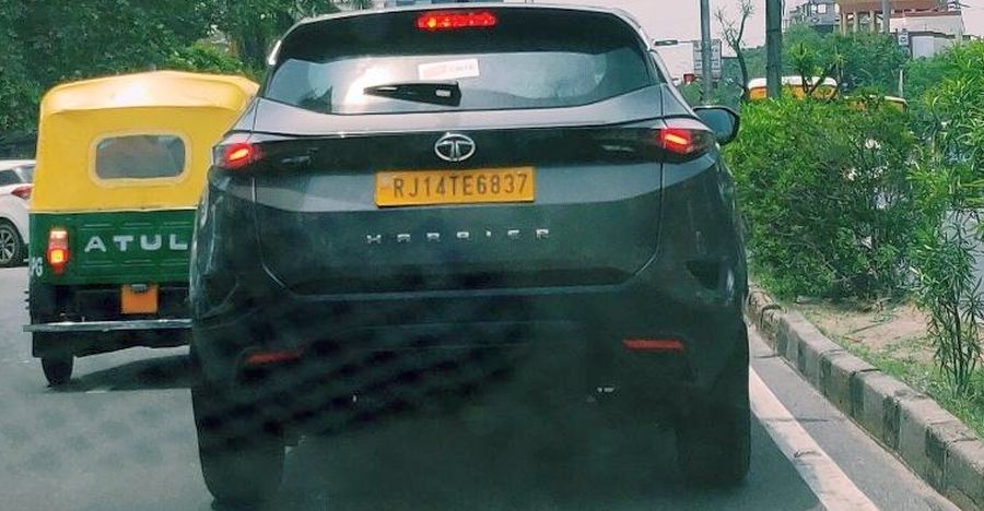 India's first Tata Harrier with taxi plates spied in Rajasthan