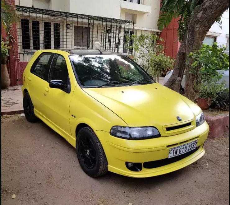 5 RARE used cars selling for less than Rs. 2 lakhs