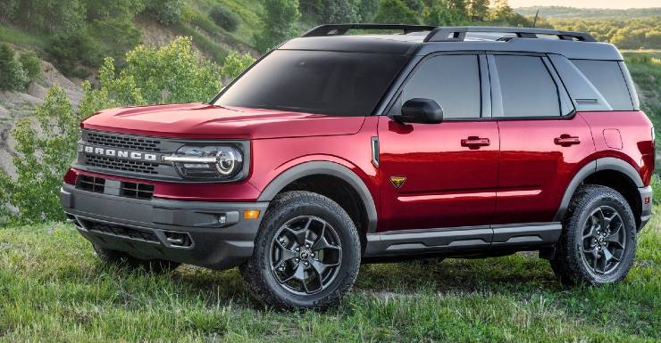 Great Wall Motors WEY P01 is a copycat of Ford Bronco SUV