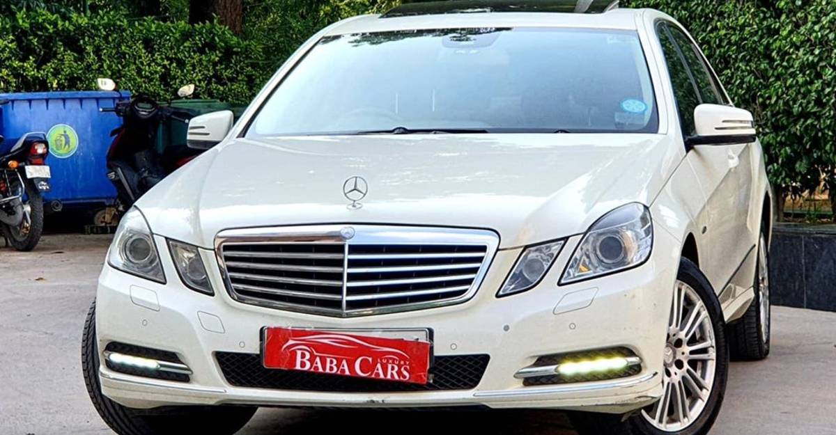 Buy White Pre Owned Mercedes Benz E Class, E-220D Exlcusive In Delhi