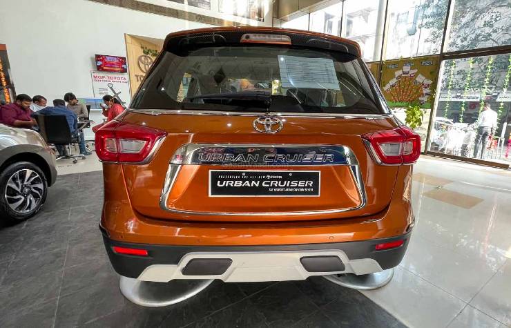 Toyota Urban Cruiser Compact Suv With Over Rs 50 000 Worth Official Accessories