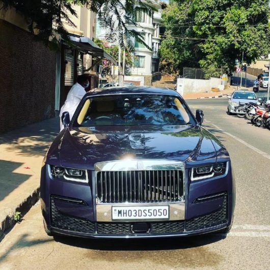 Billionaire Kumarmangalam Birla's latest ride is a 9 crore Rolls Royce ...