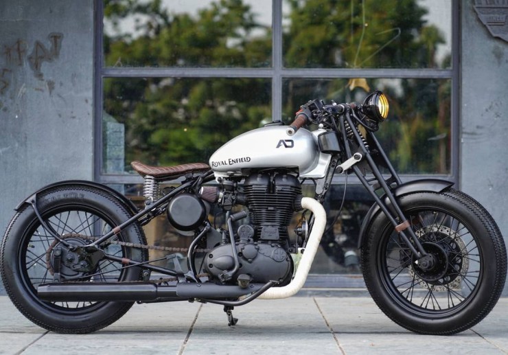 Royal Enfield Classic 350 modified into a bobber looks NEAT