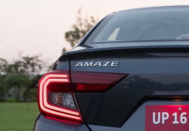 Comparing Honda Amaze Variants Priced Rs 8-12 Lakh for Family-Focused Car Buyers
