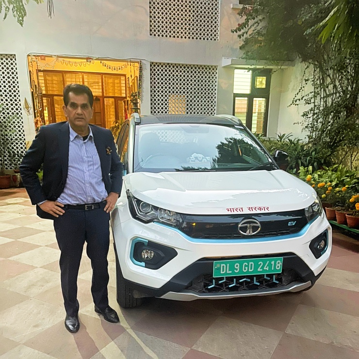 Niti Aayog CEO Amitabh Kant drives a Nexon EV: Explains why you should move to an EV