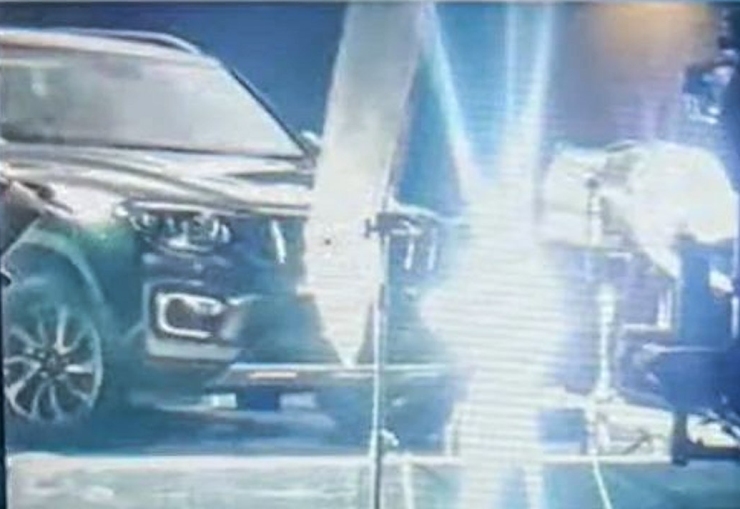 2022 Mahindra Scorpio spotted undisguised during TVC shoot