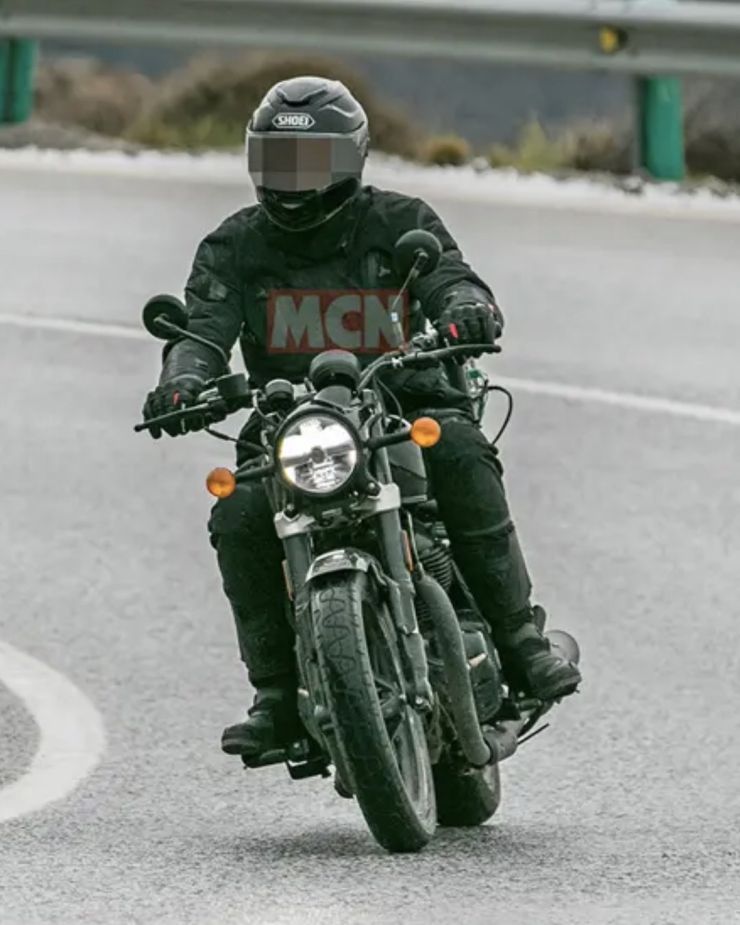 Royal Enfield Shotgun 650 motorcycle: Almost production-ready version spotted testing