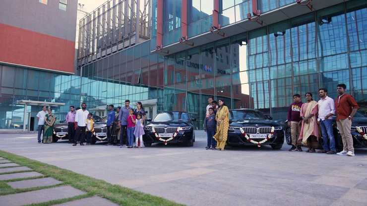 Chennai CEO gifts BMW 5-Series luxury sedans to employees as a reward for loyalty [Video]