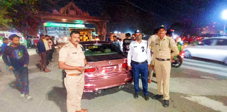 Indore Police issues challan to BMW for changing colour; Car SEIZED