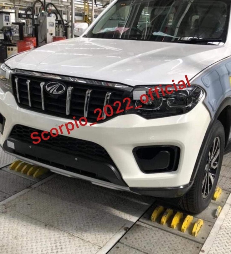 2022 Mahindra Scorpio spied undisguised ahead of launch: Looks butch!