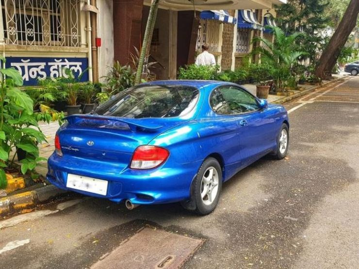 Super-rare sports car – Hyundai Tiburon – spotted in Mumbai