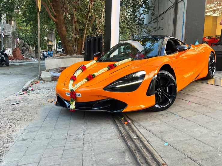 McLaren 720S delivery: Millionaire businessman performs elaborate Pooja and rituals (Video)