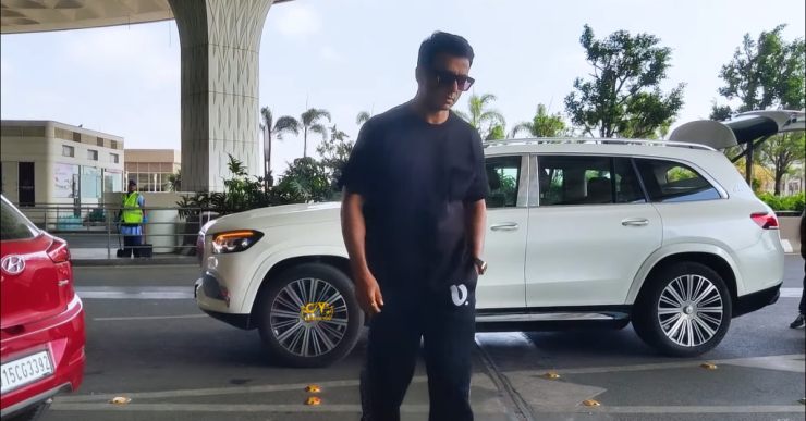 Bollywood actor Sonu Sood buys a Maybach GLS super luxury SUV worth Rs 3 crore [Video]