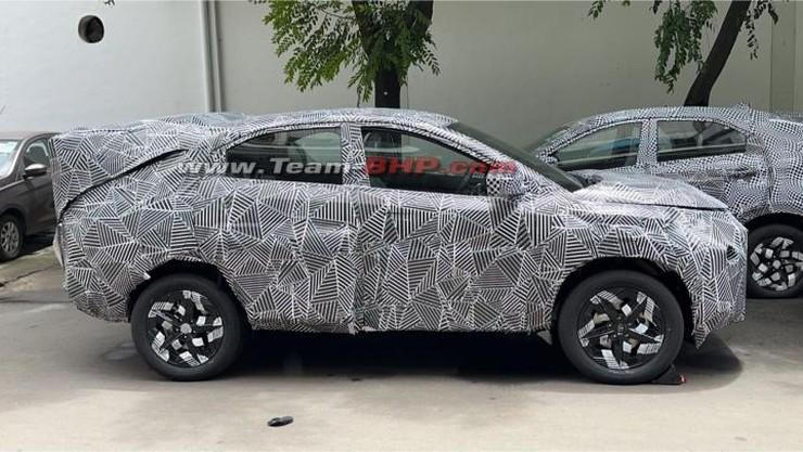 Tata Curvv coupe SUV spied testing for the time in India