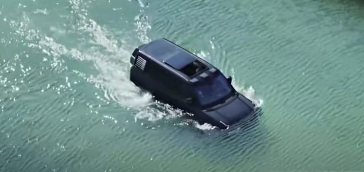 BYD hybrid SUV floats on water: Does 1000 Kms on a full tank plus single charge [Video]