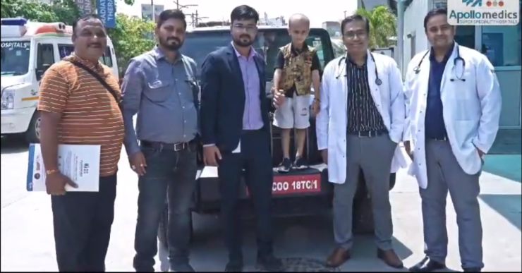 Apollo Hospital fulfills wish of kid suffering from cancer with Thar ride: Anand Mahindra moved to tears [Video]