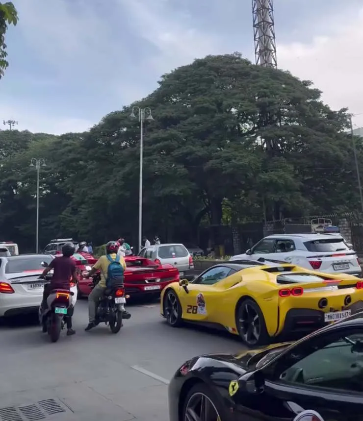 Ferraris stuck in bangalore traffic jam