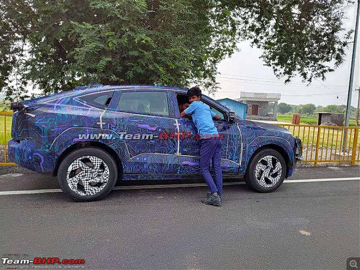 Mahindra Born Electric BE.09 SUV spotted testing for the first time in India with BE.05 EV
