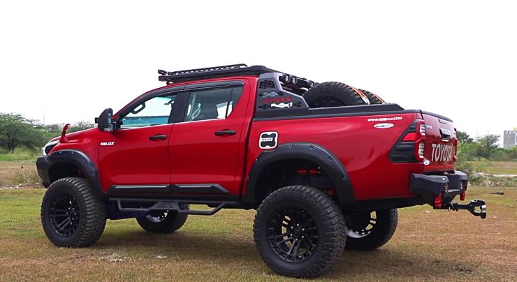 This Toyota Hilux is one of the craziest modified pickup trucks in India [Video]