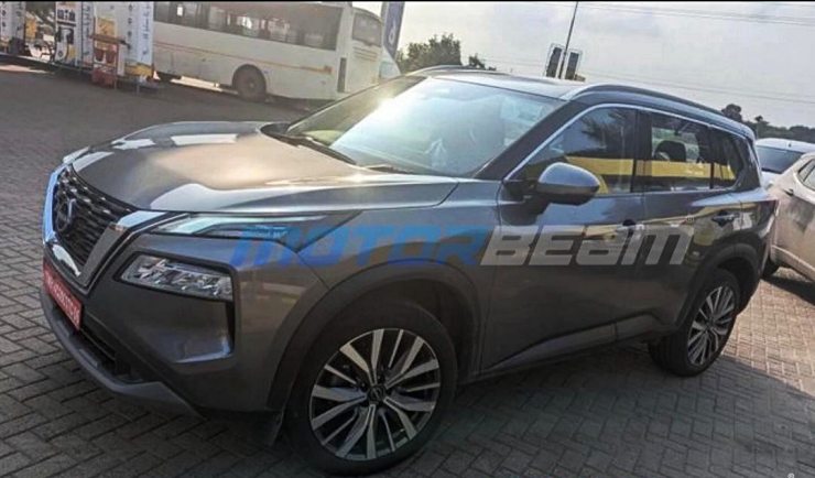 2024 Nissan X-Trail undisguised test mule once again spotted testing in India