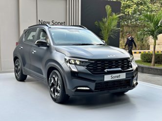 2024 Kia Sonet Facelift Sub-4 Meter Compact SUV Revealed; Price ...