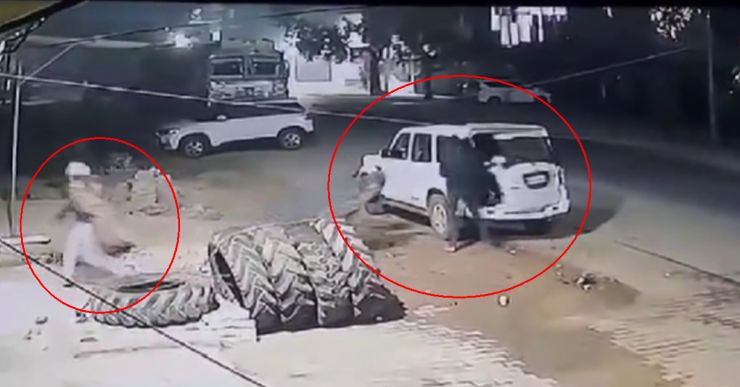 Men break ATM: Escape with cash in a Mahindra Scorpio [CCTV Footage]