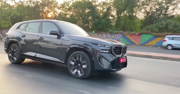 This 3 crore rupee BMW luxury SUV offers a stunning 62 Kmpl mileage [Video]