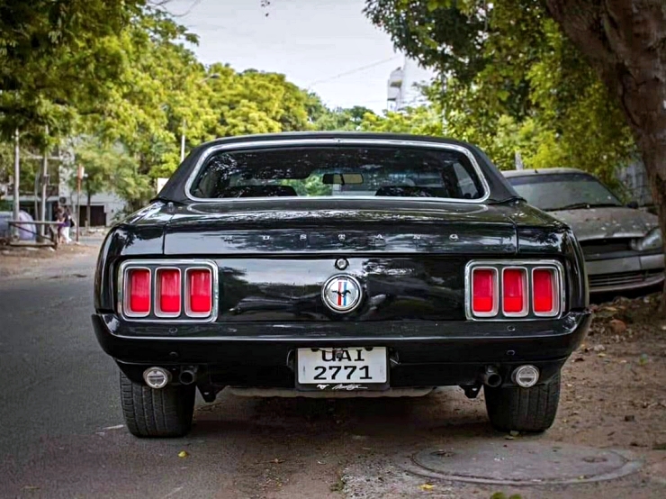 Rare pictures of MS Dhoni’s 1969 Ford Mustang muscle car