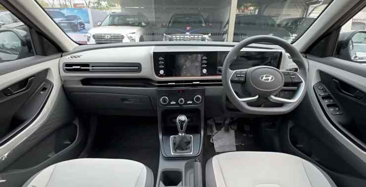 2024 Hyundai Creta EX interior