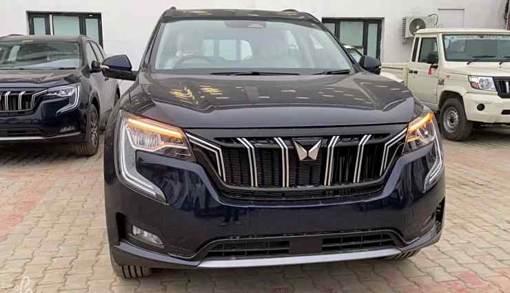 Mahindra XUV700 2024 Petrol Variants in Rs 20-25 Lakh Range: Which Is Best For Performance Enthusiasts?