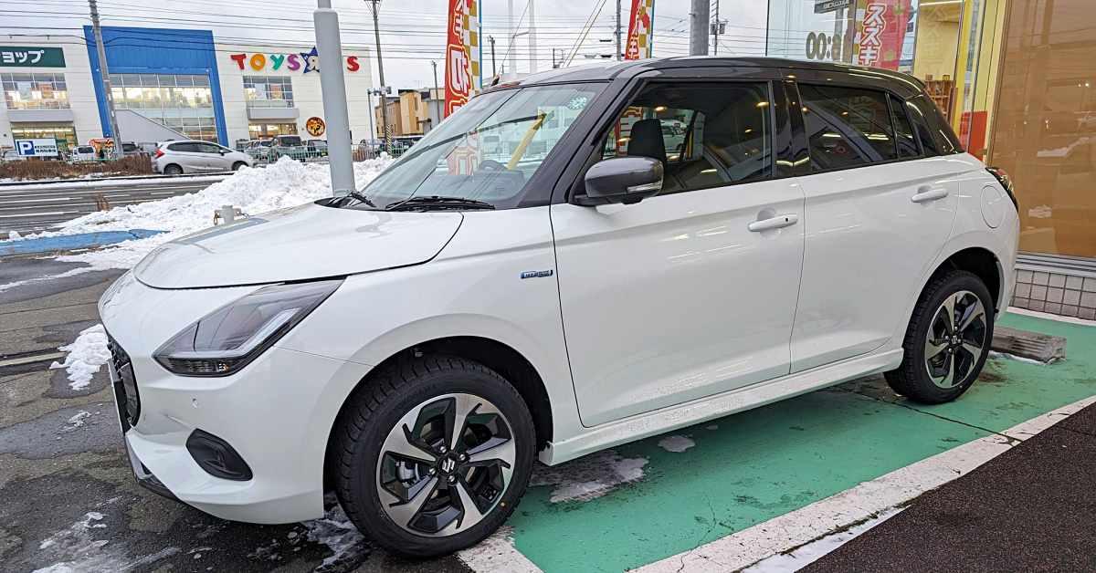 India-bound 4th-gen Suzuki Swift goes on sale in Japan
