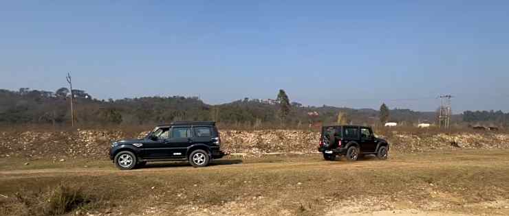 Mahindra Scorpio vs thar