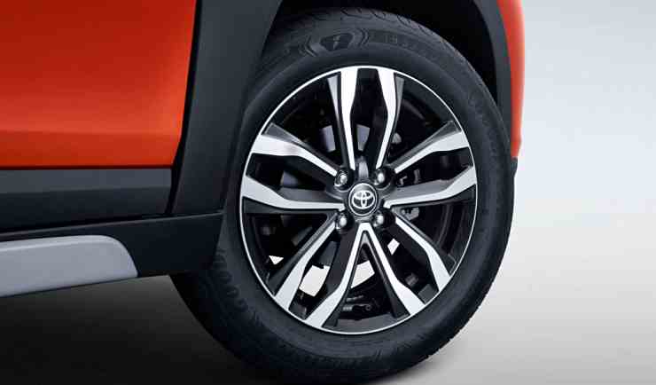 Toyota Taisor 16-inch alloy wheels