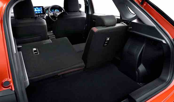 Toyota Taisor 60-40 split rear seat