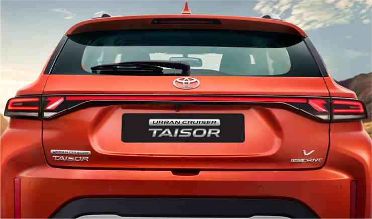 Toyota Taisor vs Maruti Suzuki Fronx Budget Variants Compared